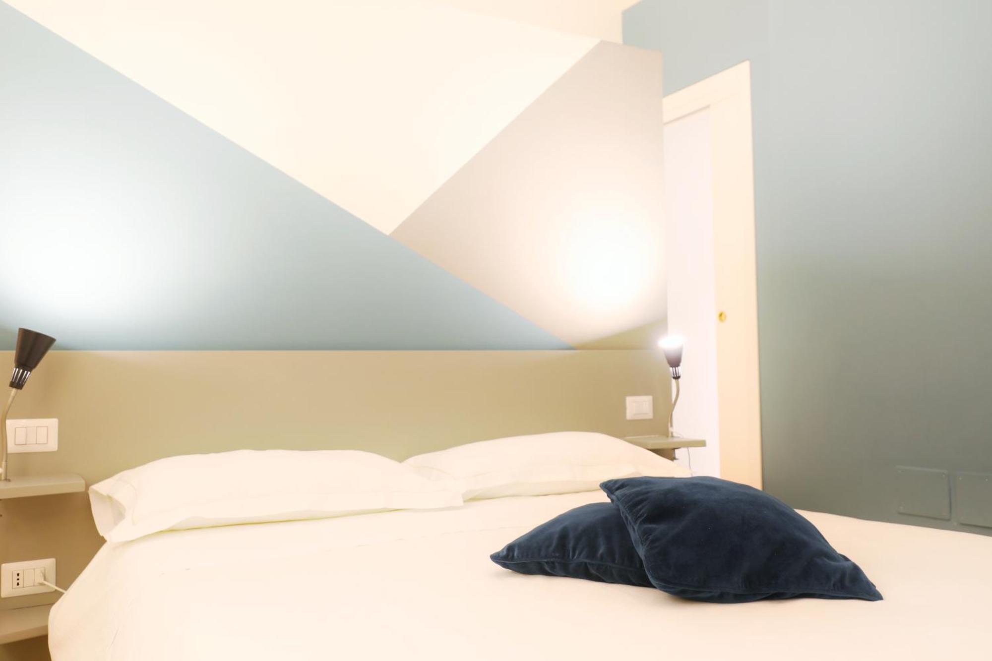 Teatro Suites Rooms Катания Экстерьер фото